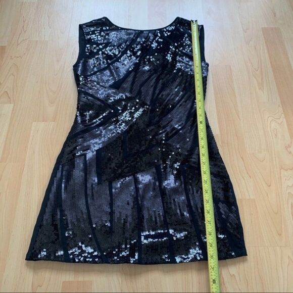 New Black Sequin Marciano Dress Size small - Picture 9 of 9